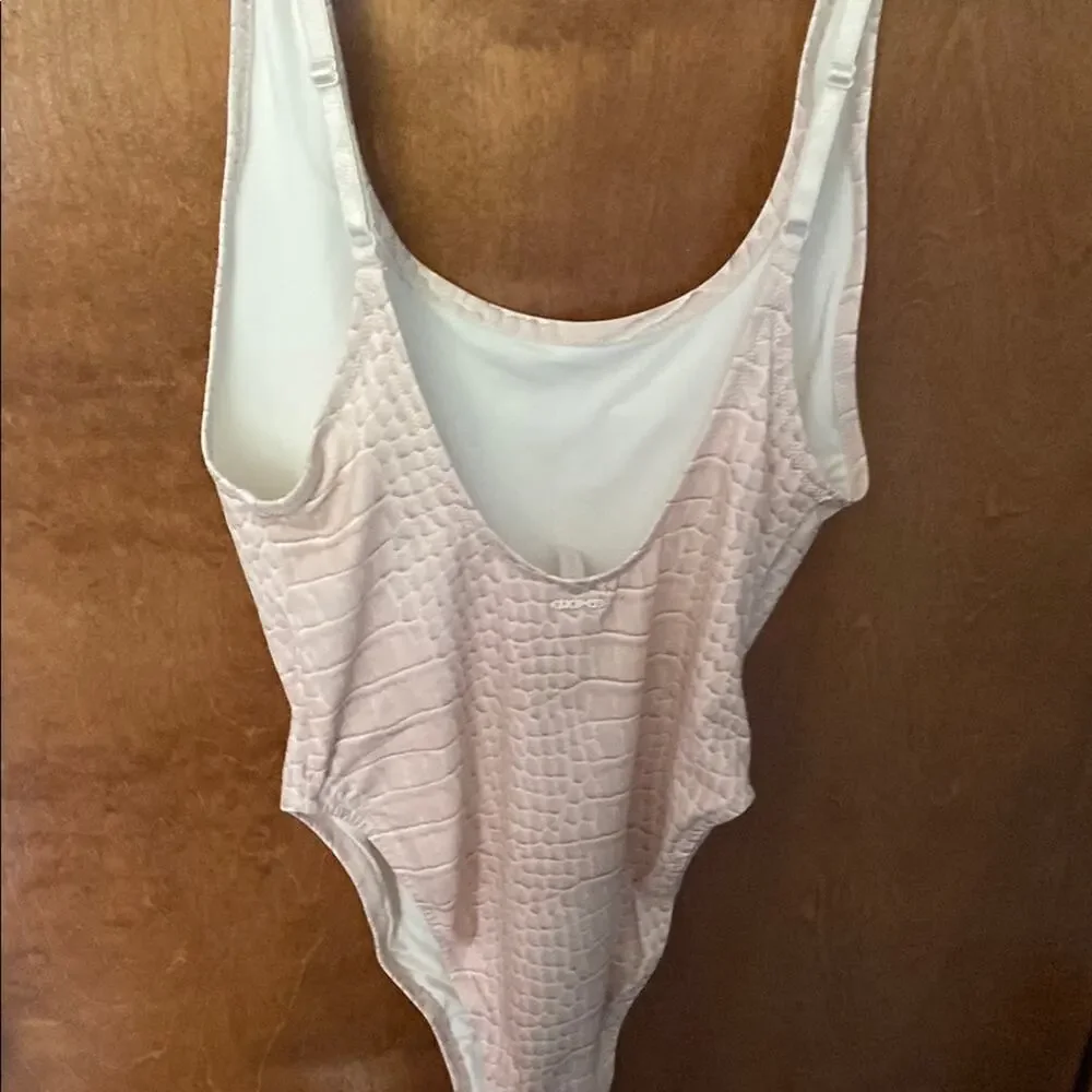 SKIMS Limited Editiion signature swim scoop neck one piece 🐊 NWT